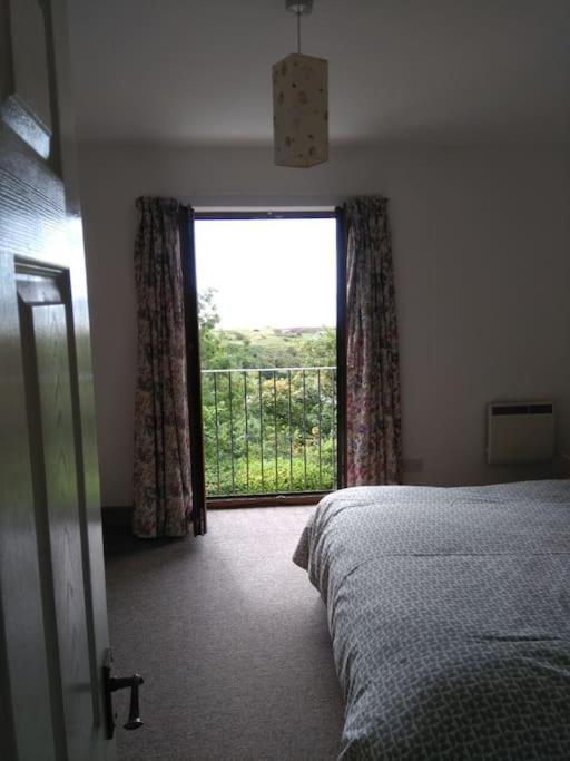Cottage , Seaside Views, Quiet Beach, Awesome View Pendine Exterior photo